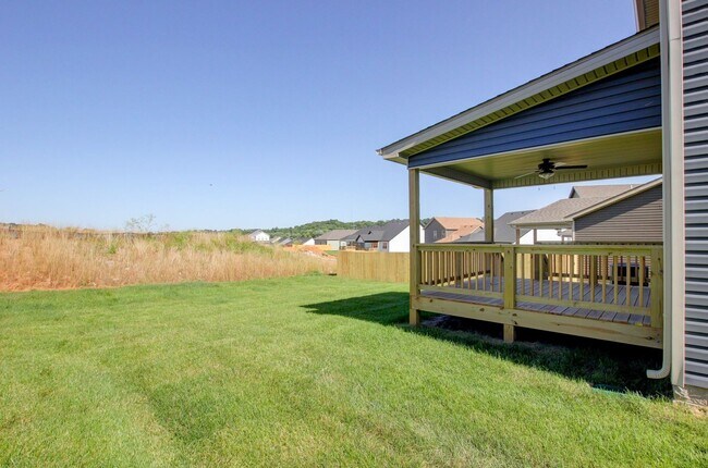 Building Photo - Brand New 3BR, 2.5BA Home!