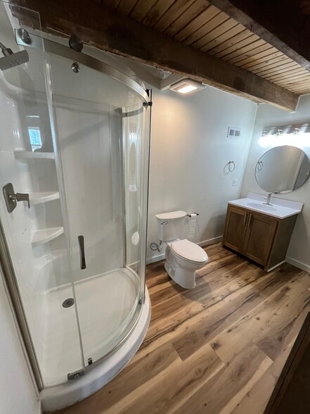 Building Photo - 720 Green Cook Rd