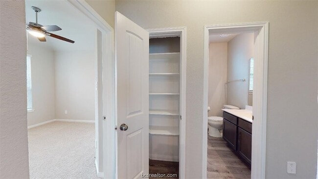 Building Photo - 5789 Cerrillos Dr