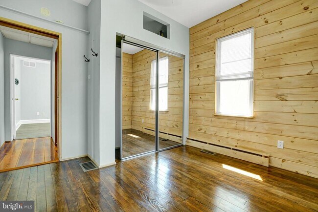 Building Photo - 109 Printz Ave