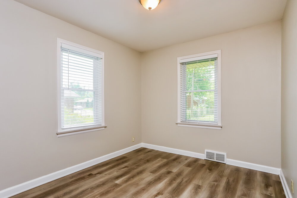 Building Photo - 9609 Griffin Dr