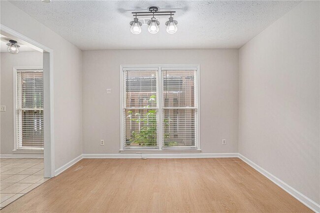 Building Photo - 4103 Ashford Green Dr