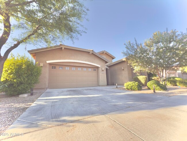 Building Photo - 4040 E Hoot Owl Trail
