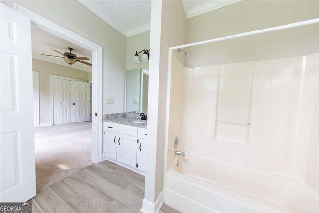 Building Photo - 2267 Bascomb Carmel Rd