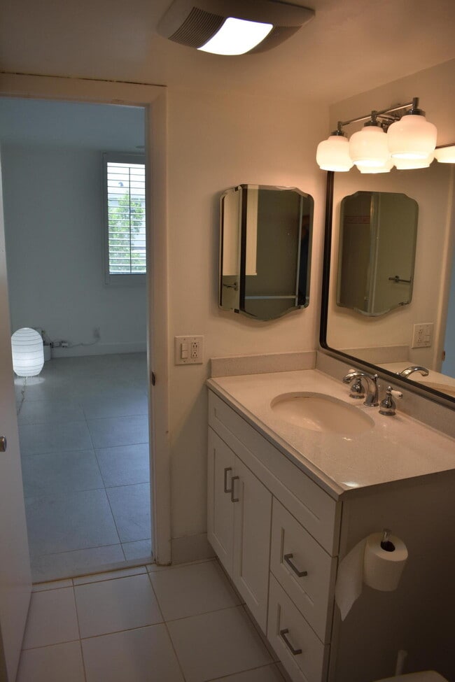 Building Photo - 4381 Trevi Ct