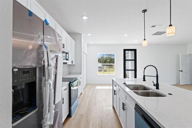 Building Photo - 3479 SW 137th Loop