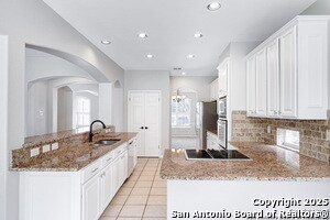 Building Photo - 19510 Battle Oak