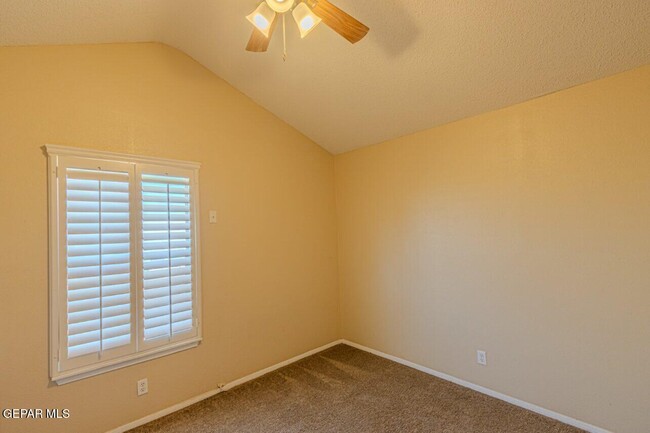 Building Photo - 1317 Amber Morgan Dr