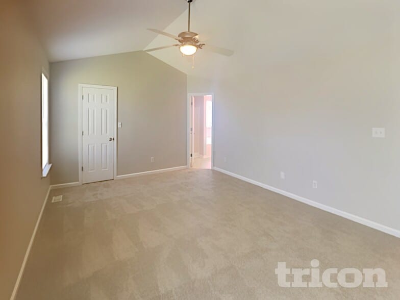 Building Photo - 51 Bear Oak Dr
