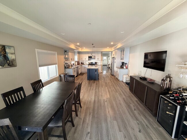 Building Photo - 20287 Newton St