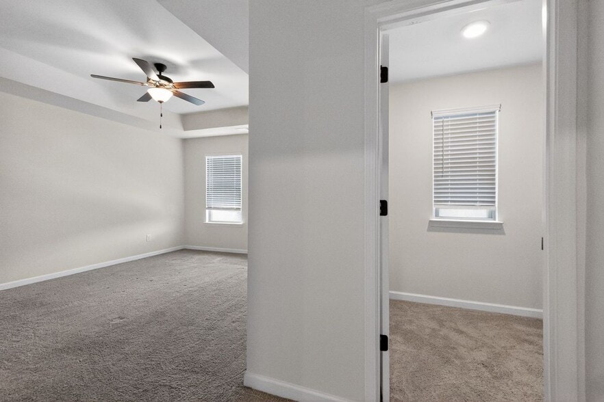 Building Photo - 7151 Chara Ln