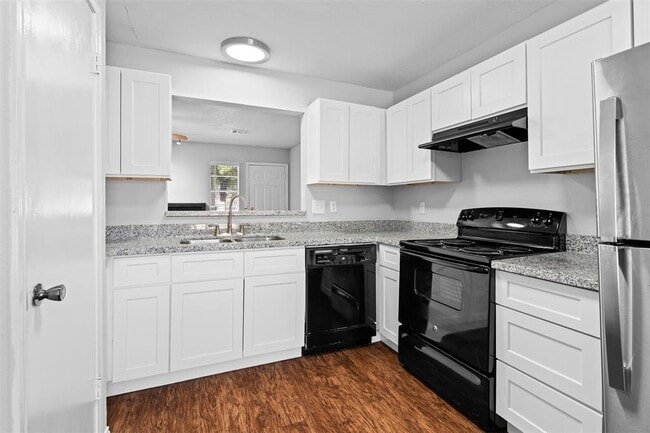Building Photo - 1806 River Crossing Cir