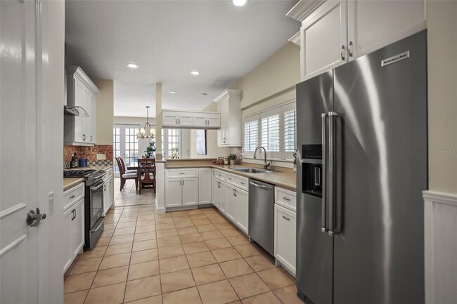 Building Photo - 4941 Bayshore Blvd