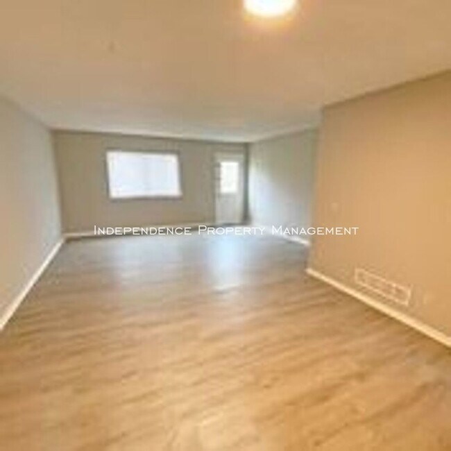 Building Photo - 55 Ramsey Dr