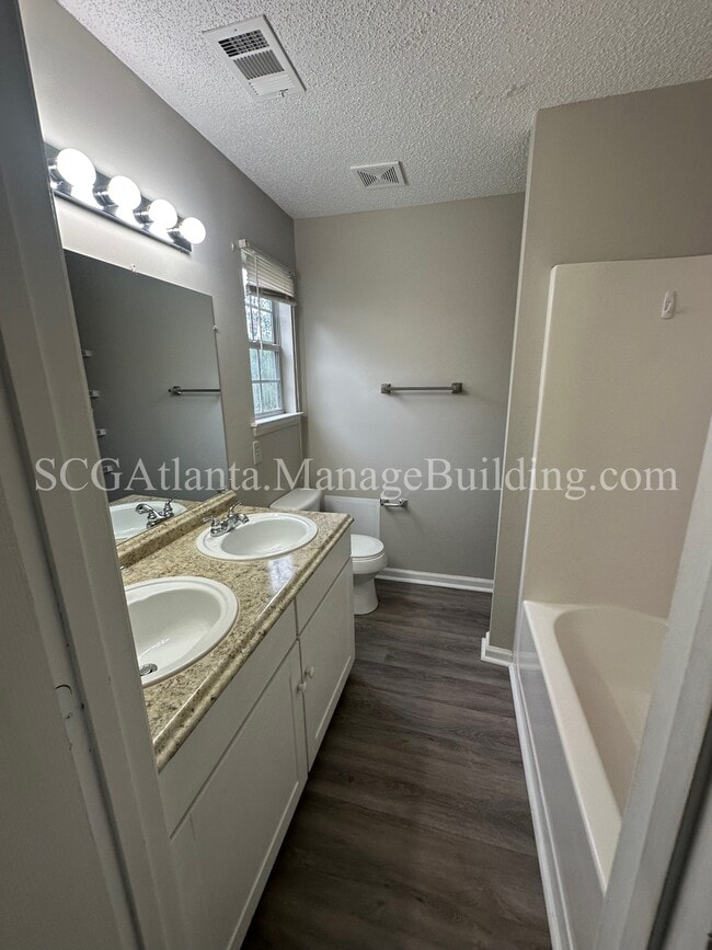 Building Photo - 154 Willow Springs Ln