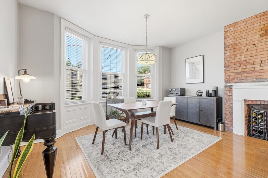 Building Photo - 480 Orchard Ave