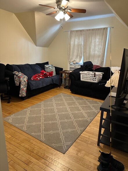 Living Room - 1731 S 60th St