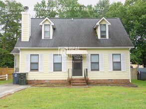 Building Photo - 1723 Hannaford Rd