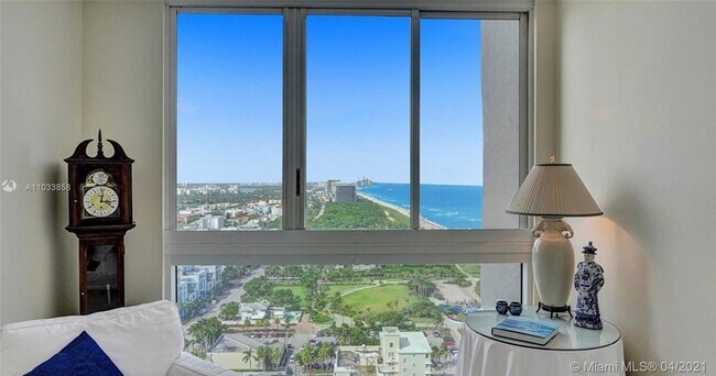 Building Photo - 7330 Ocean Terrace