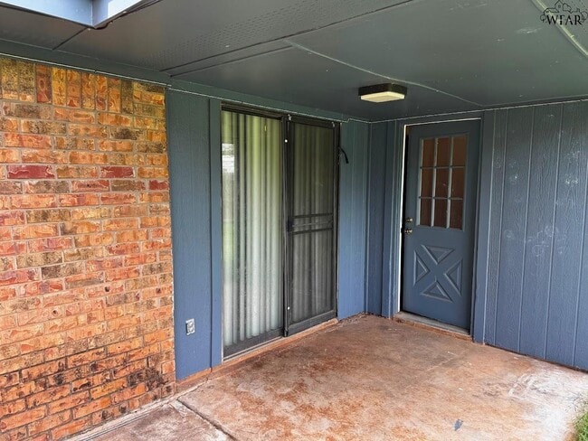 Building Photo - 4705 Trinidad Dr