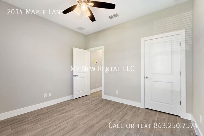 Building Photo - 2014 Maple Ln