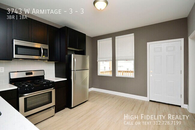 Building Photo - 3743 W Armitage Ave