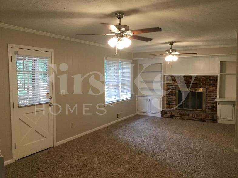 Building Photo - 455 Ohern Ct
