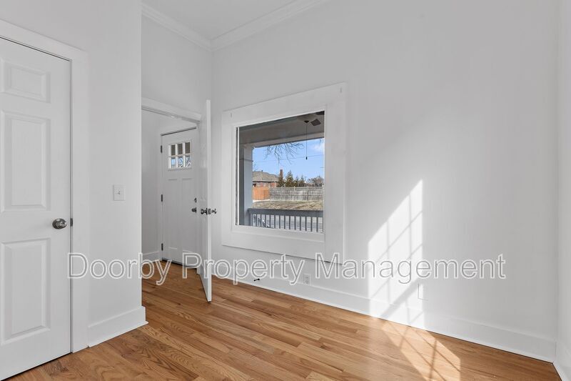 Building Photo - 1508 Bailey Ave