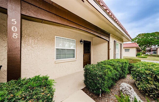 Building Photo - 601 N Hercules Ave