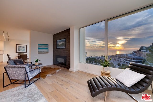 Building Photo - 17350 W Sunset Blvd
