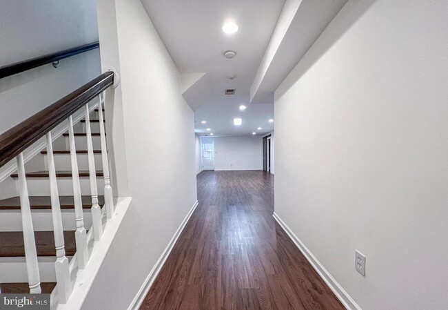 Building Photo - 3909 Beeker Mill Pl