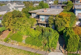 Building Photo - Queen Anne 1-Bedroom Apartment for Rent |  Pet Friendly & On-Site Laundry in Quiet 4-Unit Building