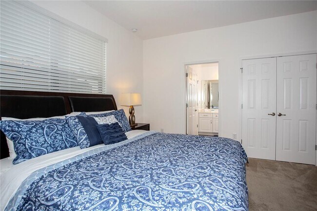 Building Photo - 2666 Rosemont Cir