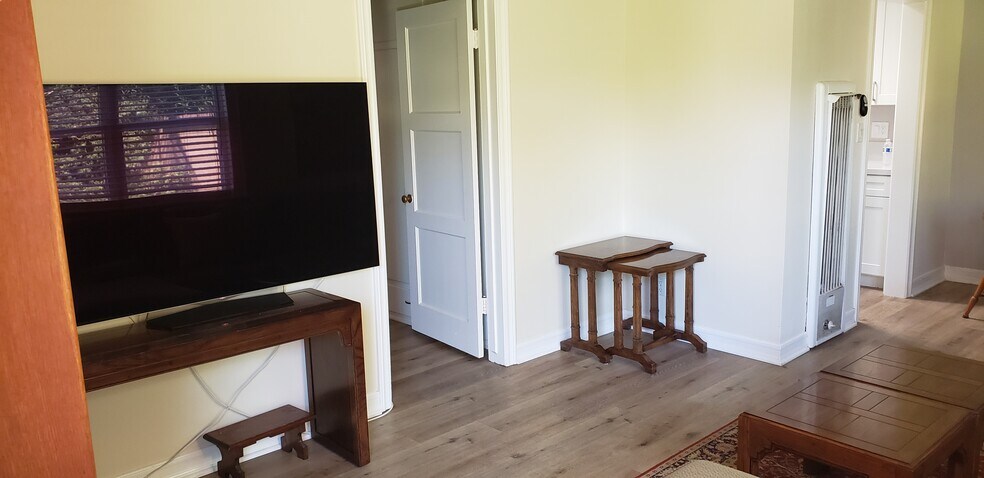 Building Photo - 1519 Orange Ave