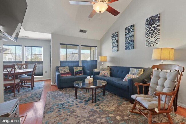 Building Photo - 5960 Millrace Ct