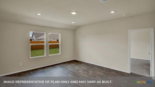 Building Photo - 1009 Alma Dr