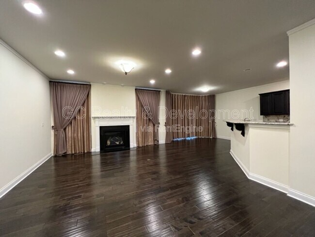 Building Photo - 4219 Fraser Cir