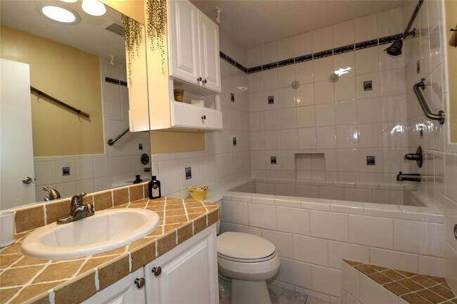 Building Photo - 1736 Watts Mill Way