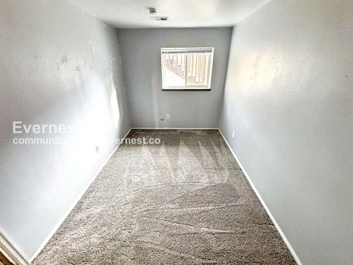 Building Photo - 18988 E Montana Pl