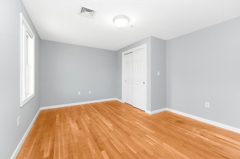 Building Photo - 1005 Trapelo Rd