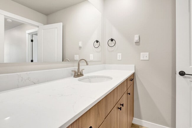 Building Photo - 2966 Sweet Gum Dr