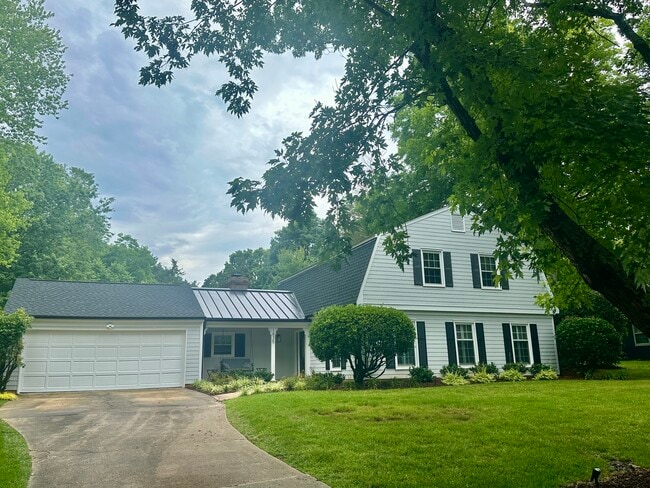 Building Photo - 1835 Manor Mill Rd