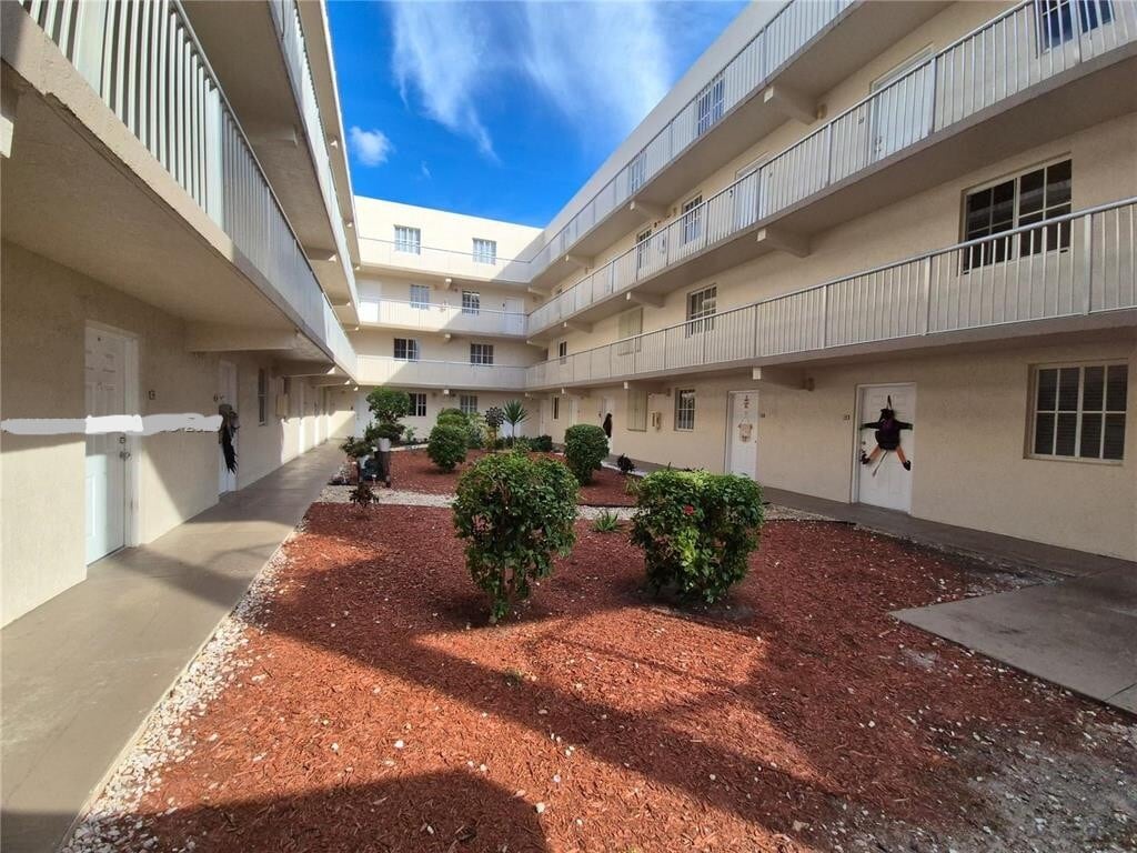 Building Photo - 6045 NW 186th St