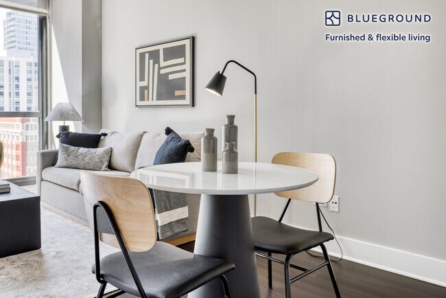 Building Photo - 111 W Polk St