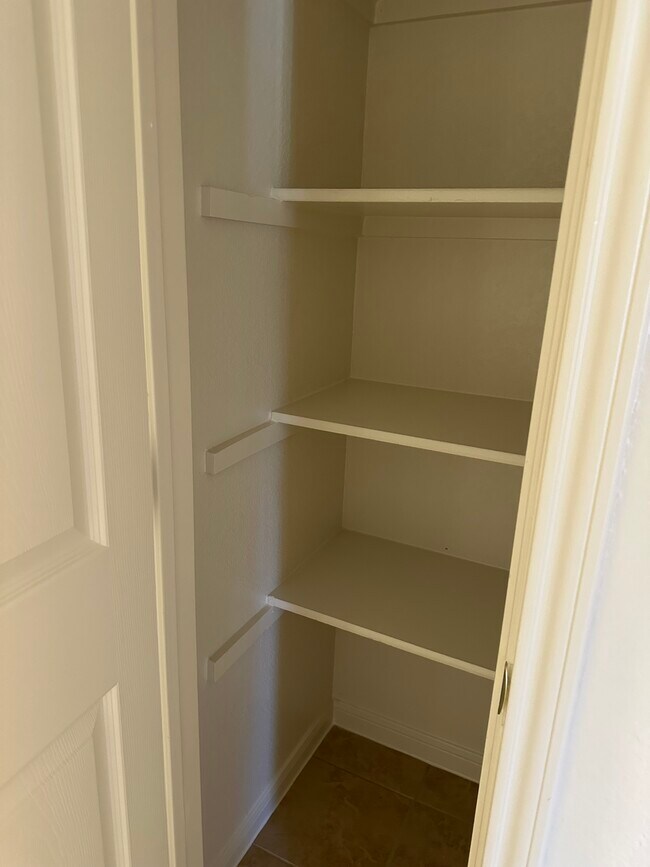 Building Photo - 1410 Natchez Trail