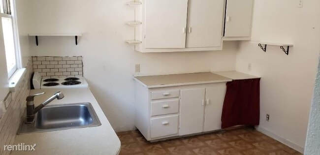 Building Photo - Studio, 1 bath Apartment - 23 Basin St SW