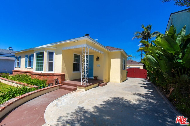 Building Photo - 6353 W 82nd St