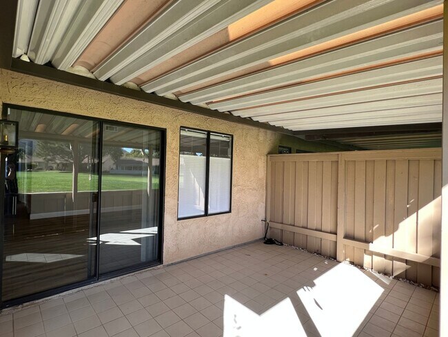 Building Photo - Beautiful Bel-Air floor plan on the Golf C...