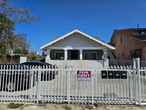 Building Photo - 534 N Berendo St