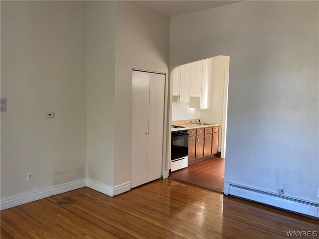 Building Photo - 455 Franklin St